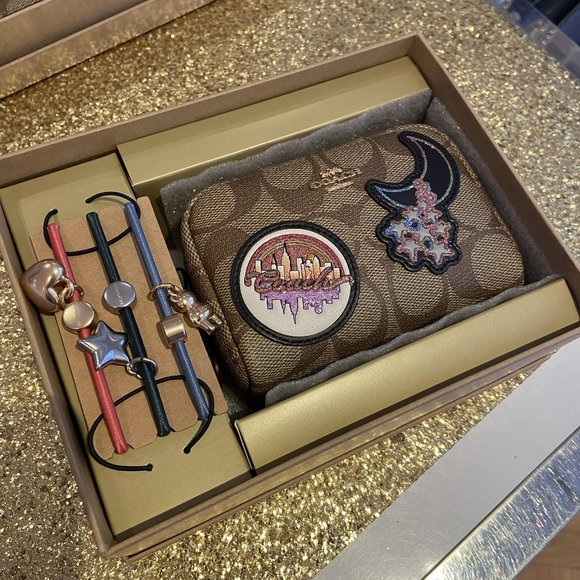 Boxed Mini Boxy Cosmetic Case And Hair Ties Set In Signature Canvas With Disco P - Picture 1 of 6
